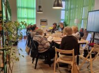 Spotkanie Saloniku Literackiego w czytelni biblioteki w Ciechocinku